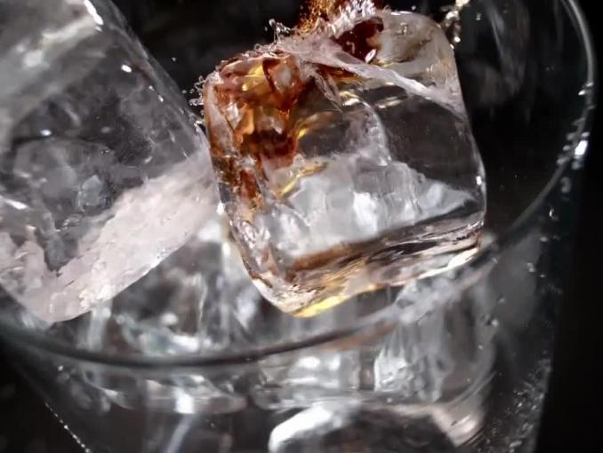 "Maksimum smaku" - reklama Pepsi bez kalorii