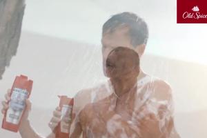 Żel pod prysznic Old Spice - reklama z Arkadiuszem Jakubikiem