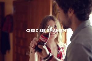 Przepisy Jakuba Kuronia na butelkach Coca-Coli - reklama