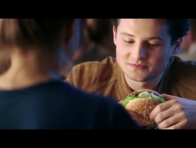 McDonald's reklamuje burgery po swojemu
