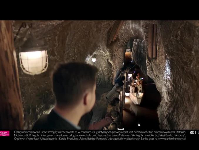 Radosław Kotarski w kopalni reklamuje Konto 360° w Banku Millennium