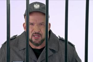 Showmax - spot z Tomaszem Oświecińskim w więzieniu