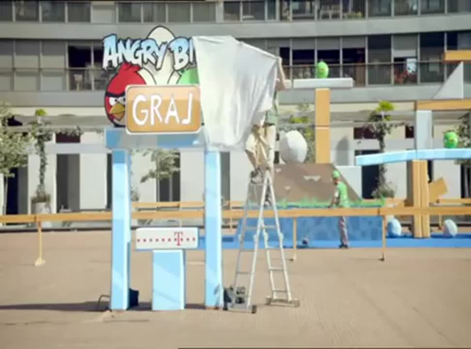 T-Mobile - reklama z Angry Birds