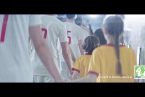 Dziecięca eskorta w promocji McDonald's przed mistrzostwami świata Rosja 2018
