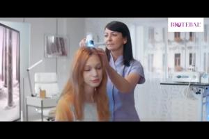 Problemy z kondycją włosów w reklamie Biotebal