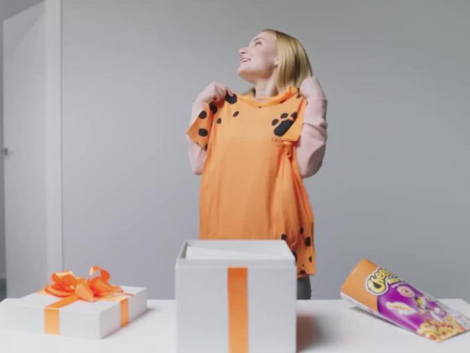 Cheetos - reklama z Adrianną Skon
