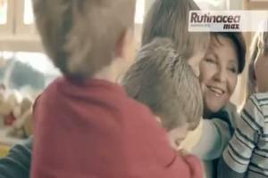 Rutinacea Max - reklama z Jolantą Kwaśniewską i dziecmi