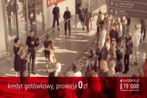 Piotr Adamczyk spiewa w reklamie kredytu w eurobanku (2)