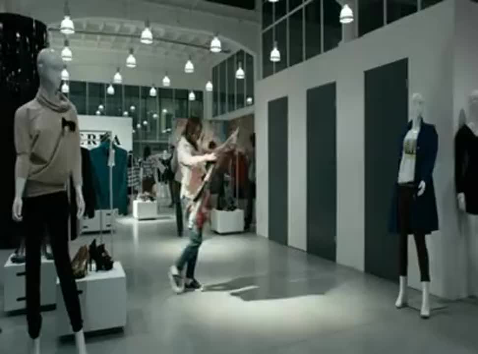 Plus na Kartę - Przymierzalnia