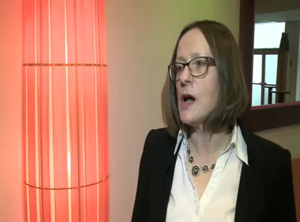 Francuskie firmy przyjmują na płatne staże w Polsce osoby z tzw. trudnych domów