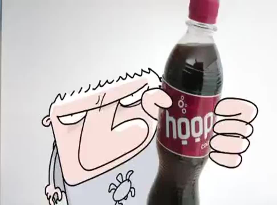 Reklama Hoop Cola z trojgiem w sypialni trywializuje zdradę