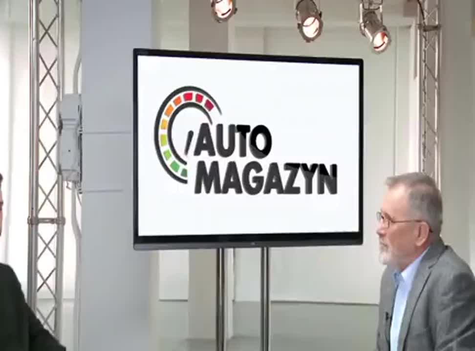 Włodzimierz Zientarski reklamuje wyprzedaż Toyoty