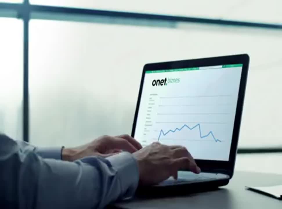 Onet non stop - spot w biurze