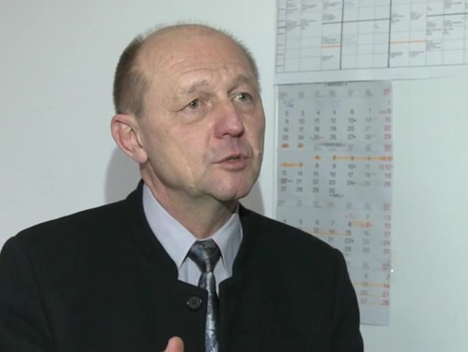 Polacy lubią czytać o problemach znanych osób
