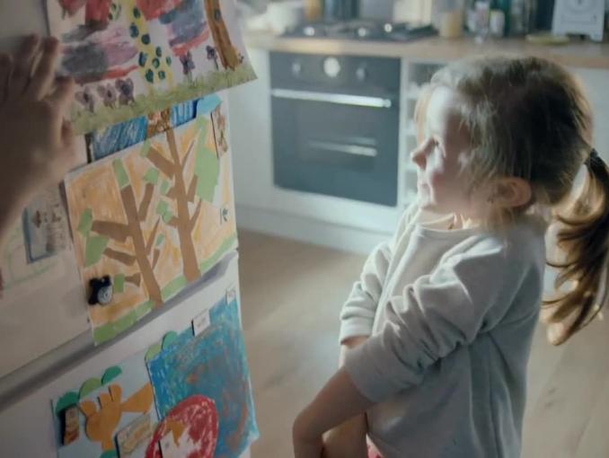 Bakuś reklamowany jako „serek dumnych rodziców”