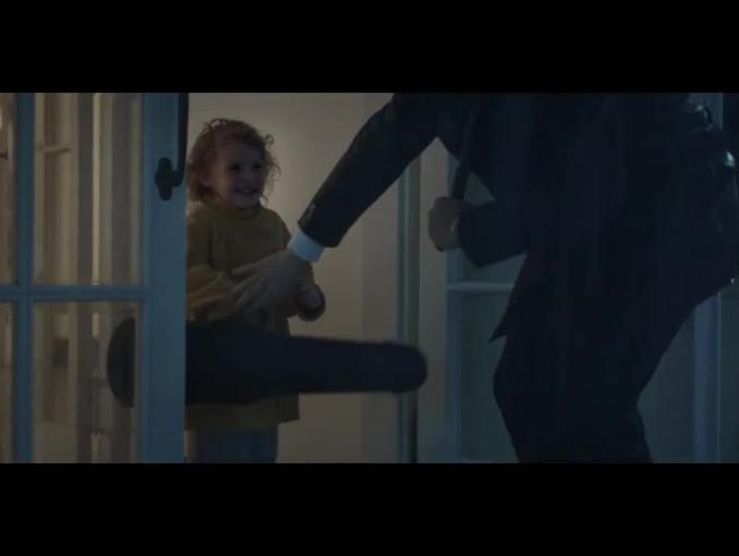 Marzenie o przygarnięciu niesfornego psa w reklamie Allegro.pl