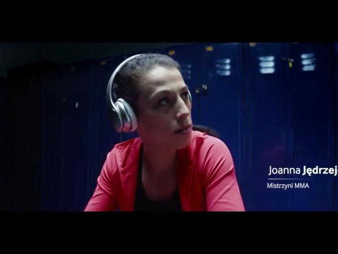 „Zostań legendą” - Joanna Jędrzejczyk reklamuje urządzenia mobilne Samsunga