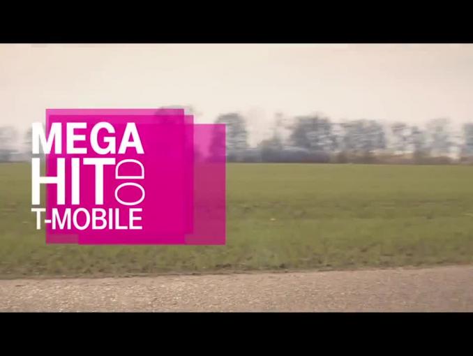 Kinga Preis i Patricia Kazadi reklamują nielimitowane usługi za 10 zł w T-Mobile