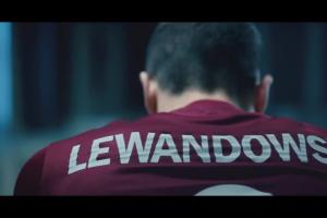 Robert Lewandowski reklamuje head & shoulders także za granicą
