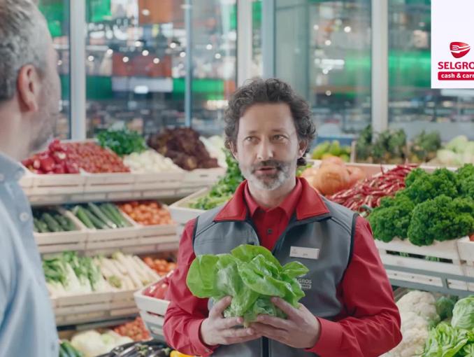 Świeże warzywa i owoce w reklamie Selgros 
