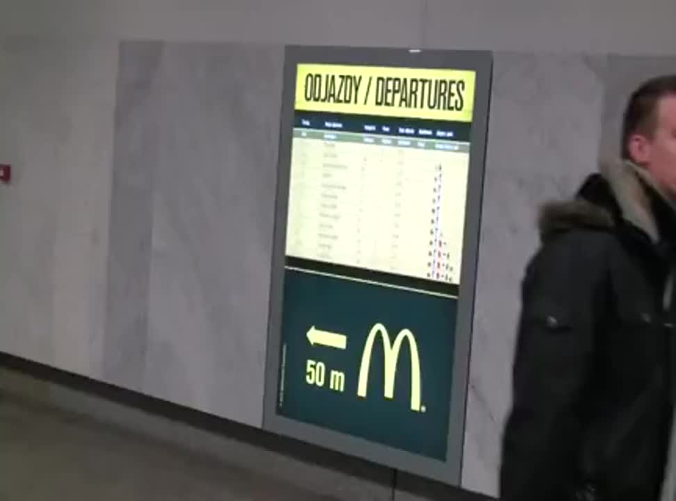 McDonalds - reklama na rozkladzie jazdy