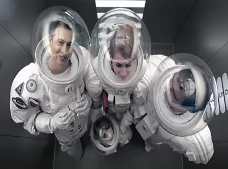PKO BP - kosmiczna reklama z Szymonem Majewskim