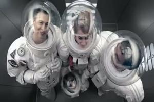 PKO BP - kosmiczna reklama z Szymonem Majewskim