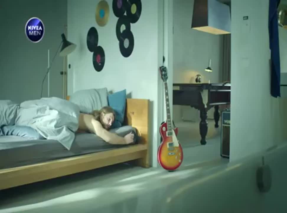 Zacznij działać w reklamach szamponów i żelu Nivea Men