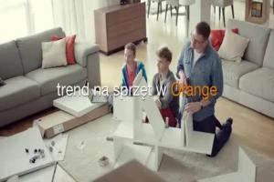 Meblowa składanka „Rodzinki.pl” reklamuje Orange Open