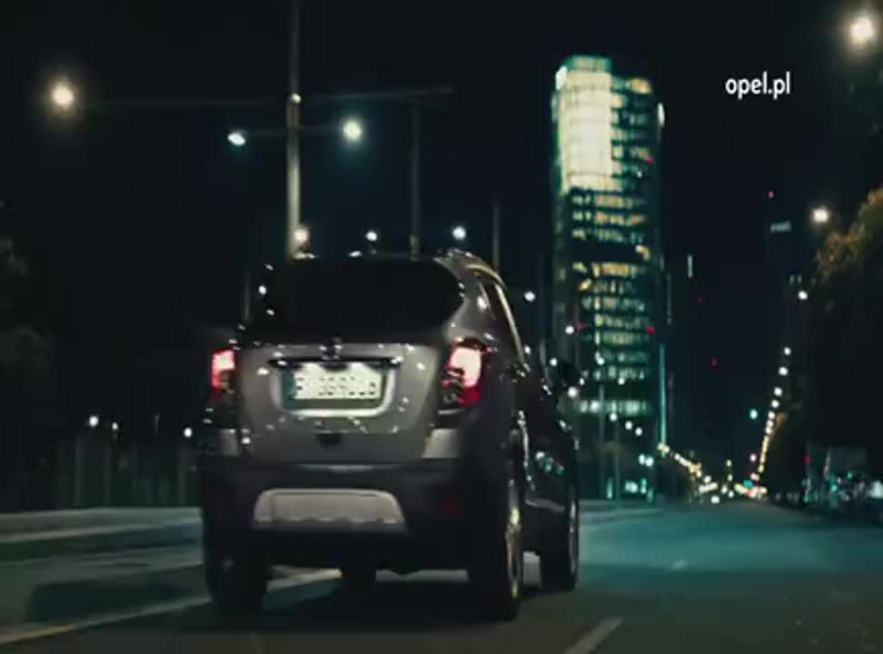 Opel Mokka - reklama z Claudią Schiffer