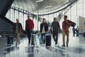 Piłkarze FC Barcelona w wakacyjnej reklamie Qatar Airways