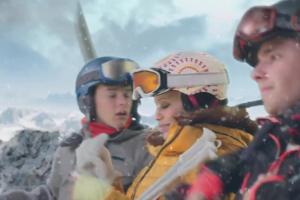 Rodzinka.pl na nartach reklamuje Super Smart Plan w Orange