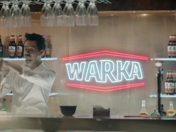 Warka z warzeniem w nazwie reklamowana jako „klasycznie piwne”