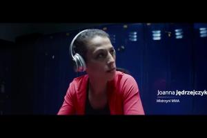 „Zostań legendą” - Joanna Jędrzejczyk reklamuje urządzenia mobilne Samsunga